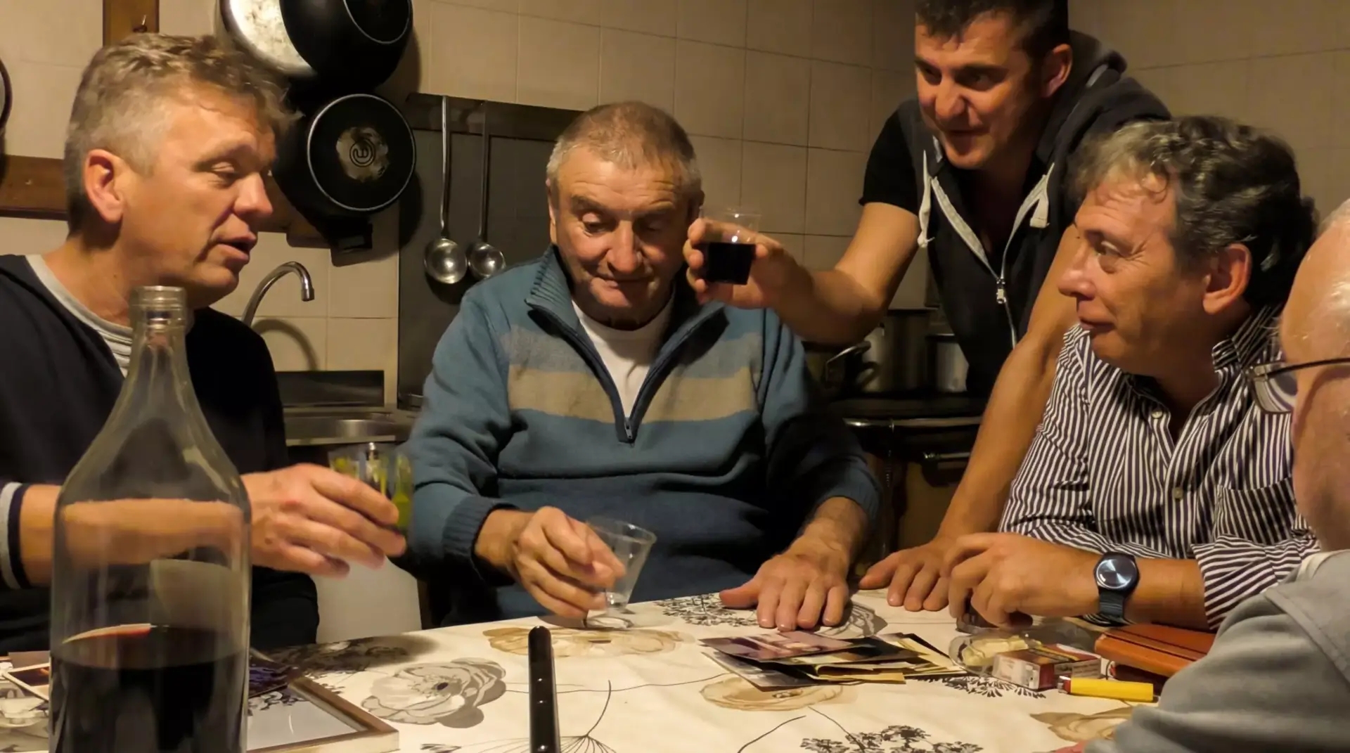 Ricordi di Palio - Hero Image, Home Page, Bicchierata a casa di Mario Savelli